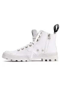 BOTA BRANCA NEW HAMMER