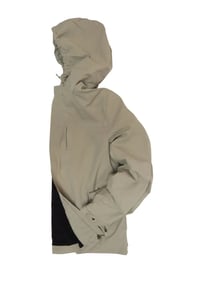 JAQUETA NYLON CAPUZ SPACE KAKI