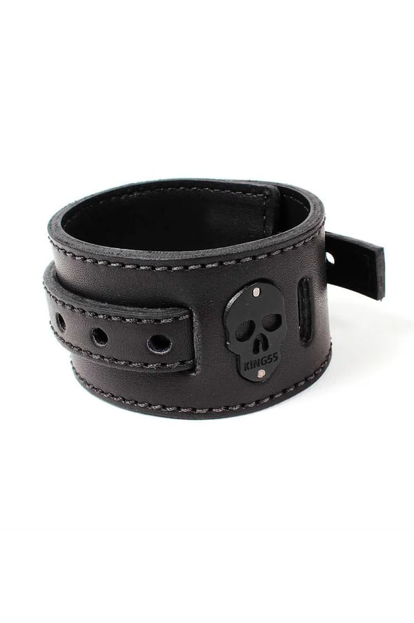 PULSEIRA PRETA PUNK