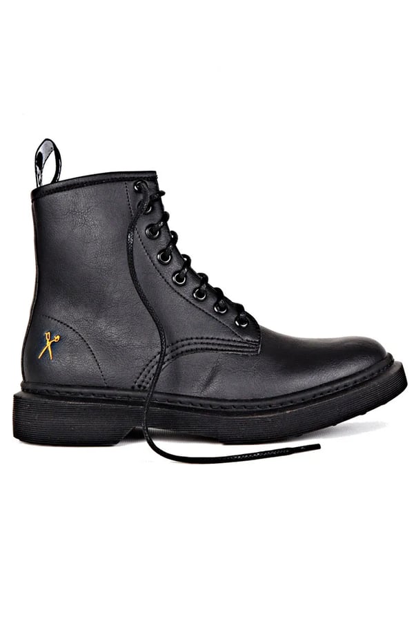 BOTA PRETA NEW LONDON SOLADO PERSONALIZADO K55