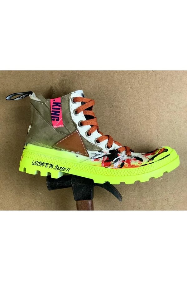 BOTA ED. LTDA | STUDIO55