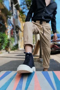 BOTA PRETA NEW HAMMER