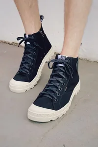 BOTA PRETA NEW HAMMER