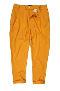 CALÇA MOSTARDA LINHO COM VISCOSE ALFAIATARIA