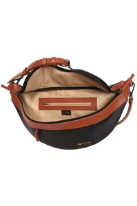 POCHETE VEGANA PRETO COM CASTOR FAKE LEATHER