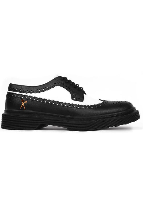 SAPATO BROGUE PRETO E BRANCO ROCKABILLY